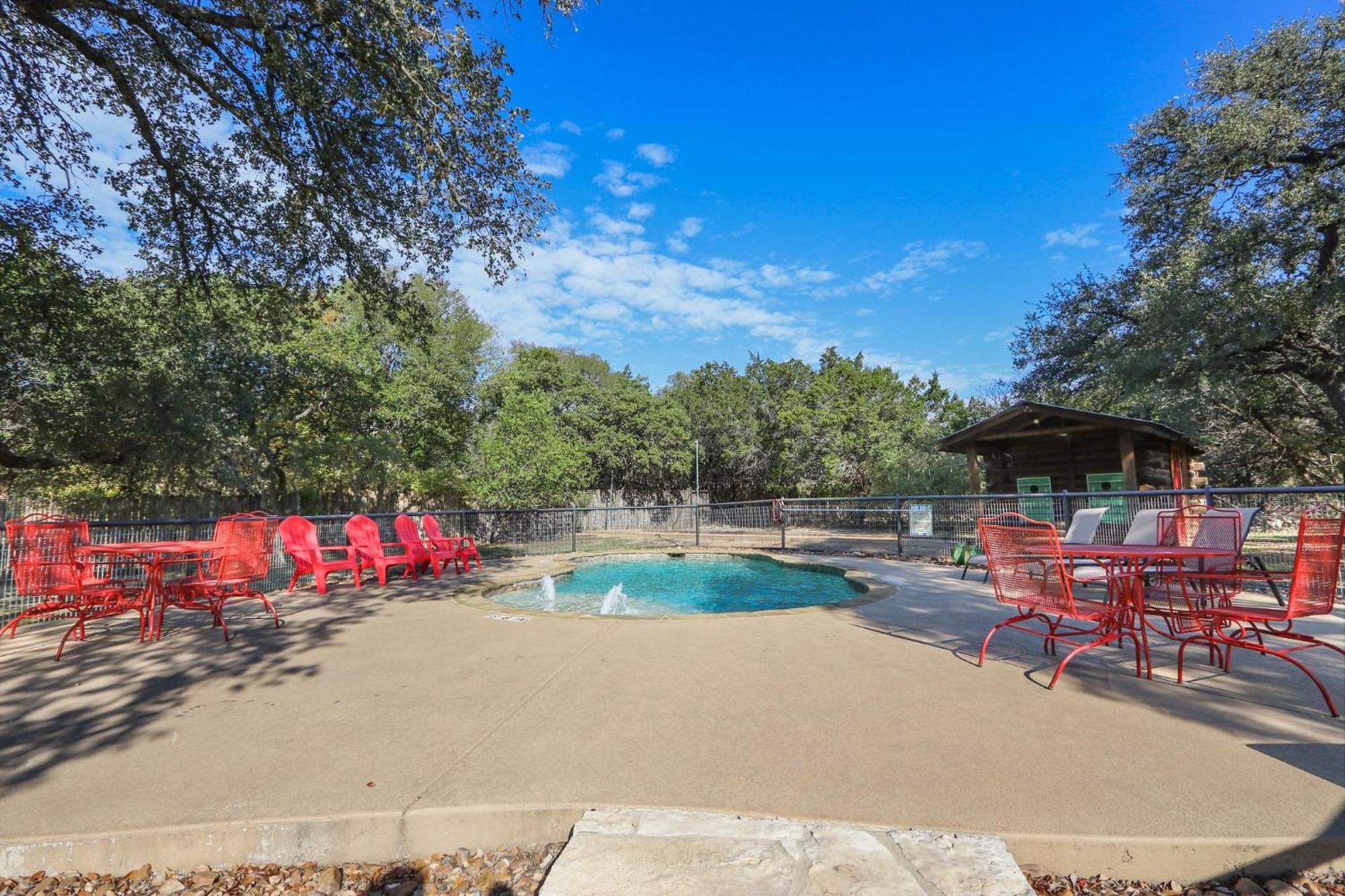 Wimberley Log Cabins Resort And Suites- Unit 3 外观 照片